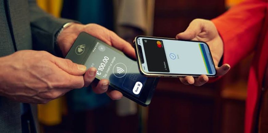 Why Digital Wallets are a Game Changer for Banks: A Leap Towards a Frictionless Future